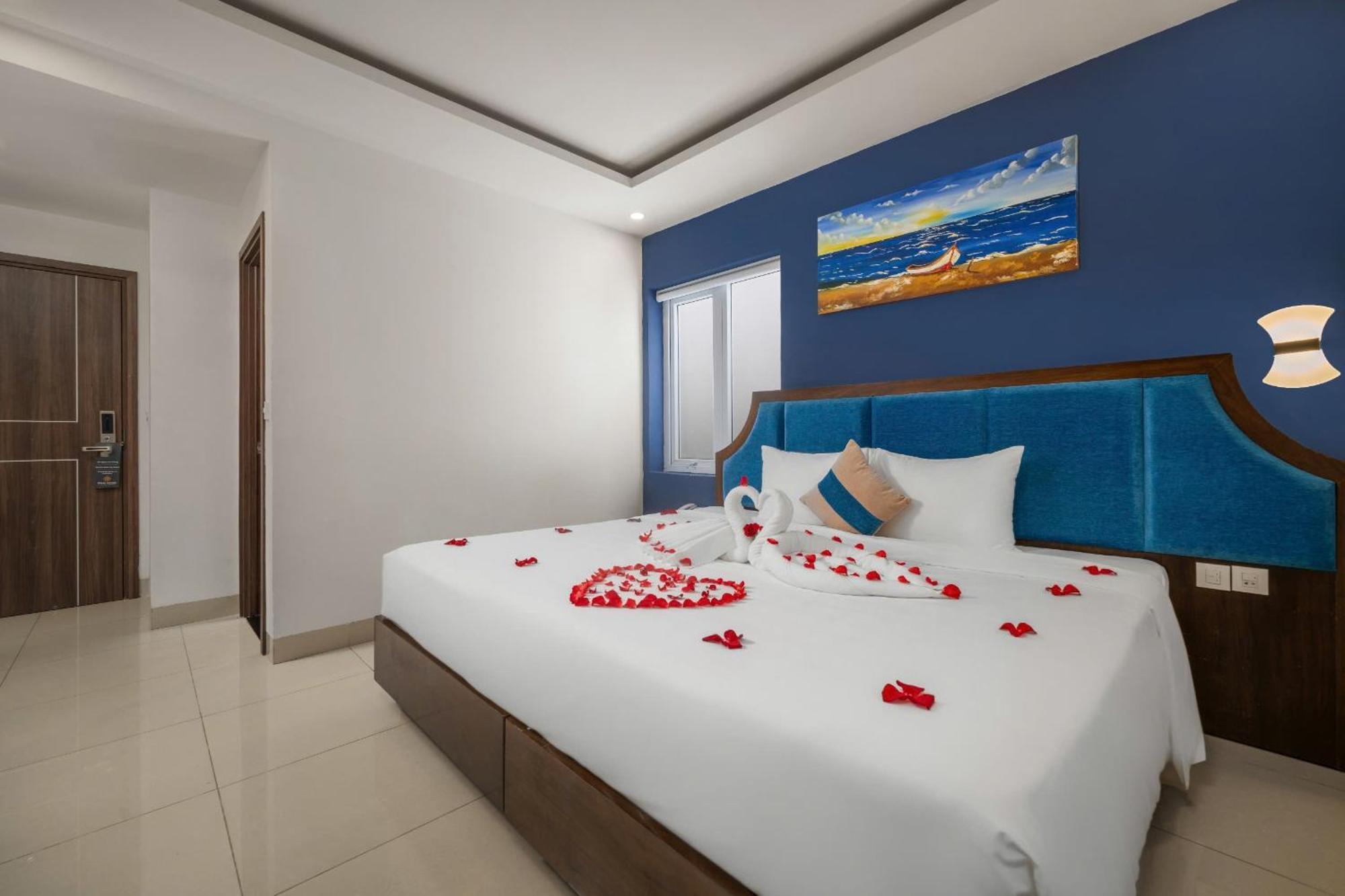 Tgt Beach Hotel Da Nang Exterior photo