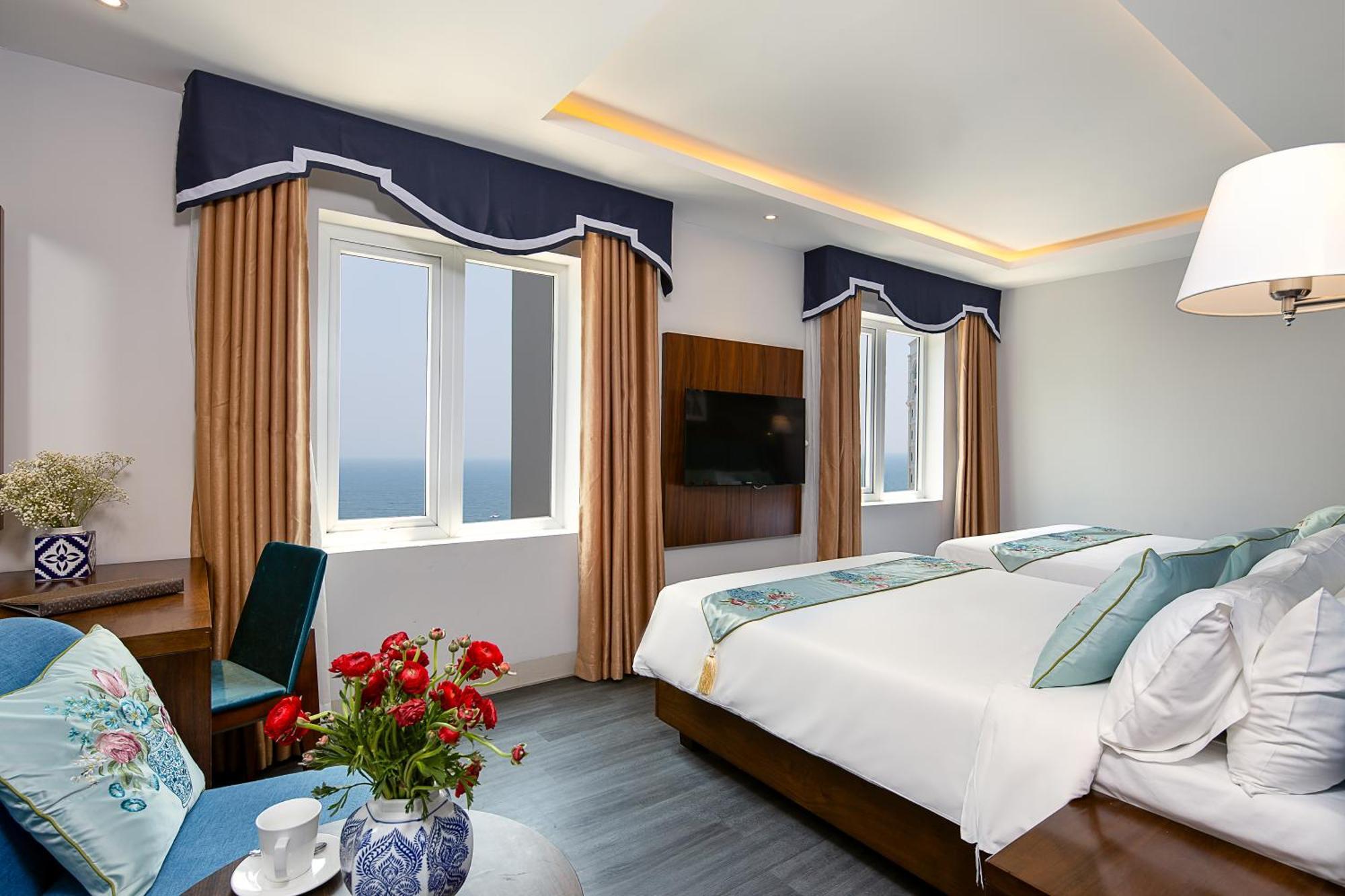 Tgt Beach Hotel Da Nang Exterior photo
