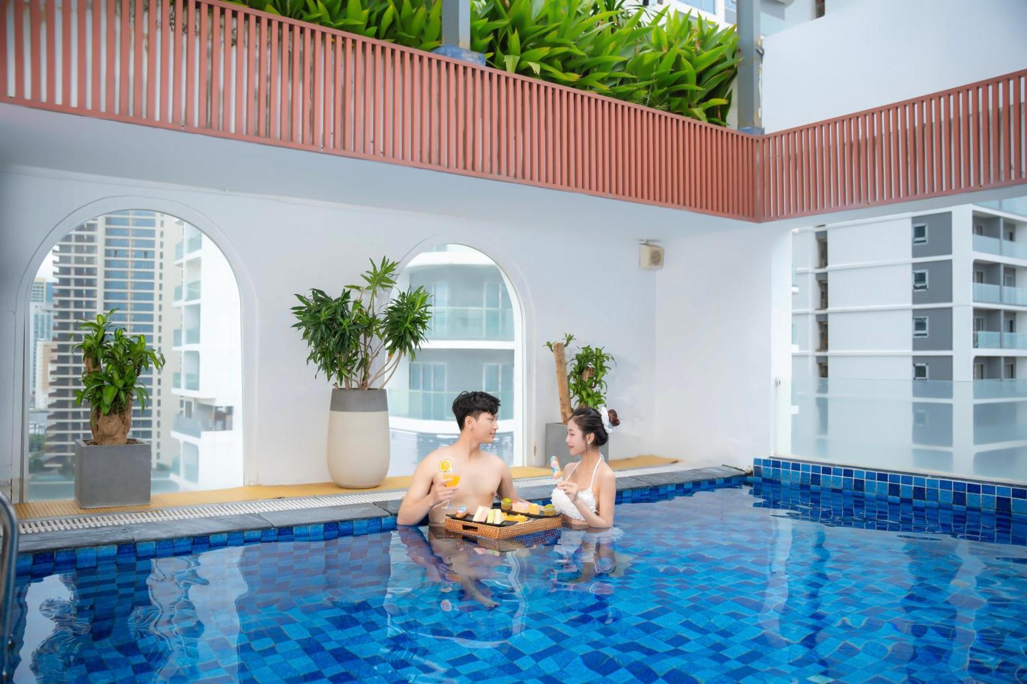 Tgt Beach Hotel Da Nang Exterior photo