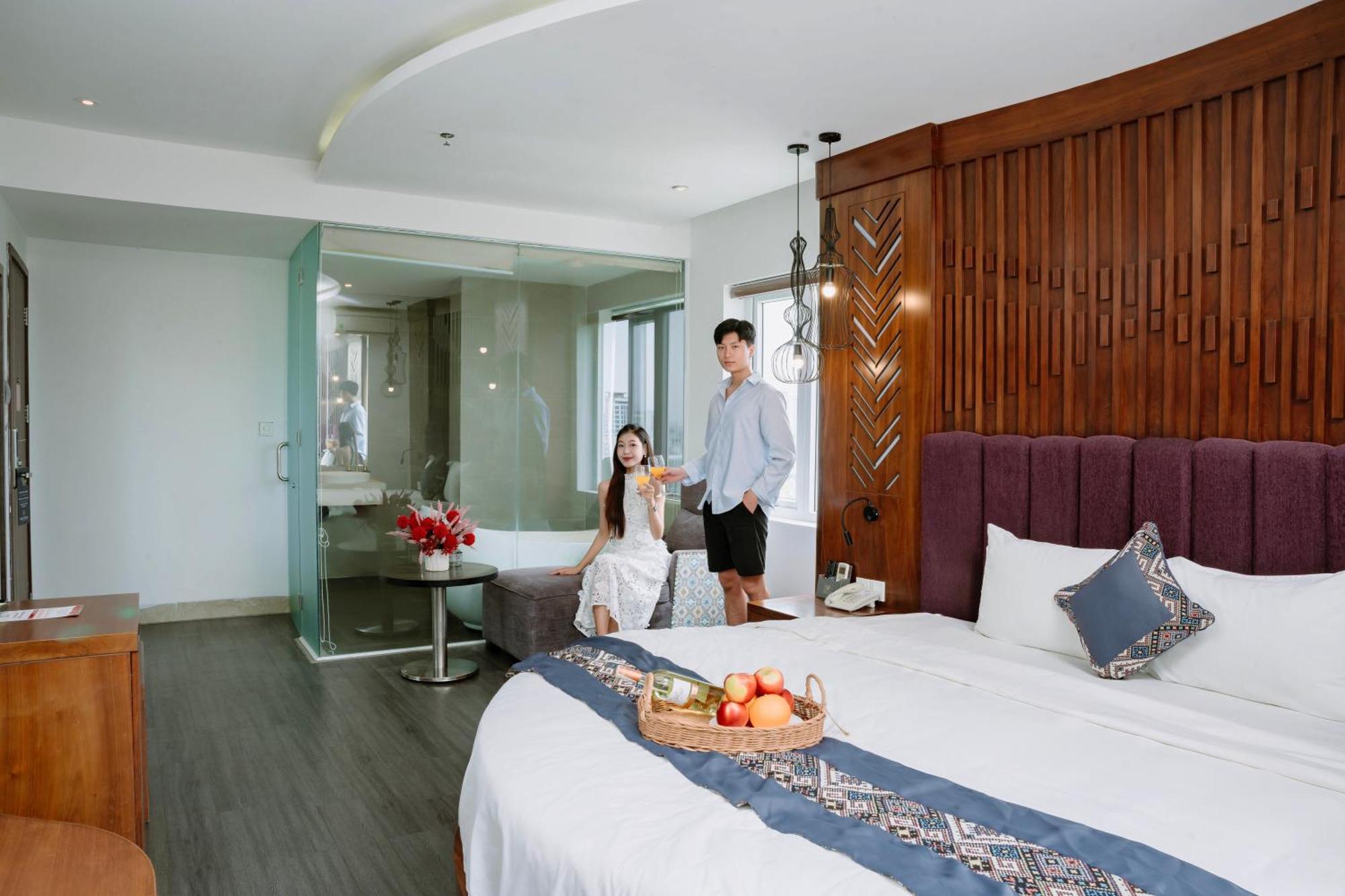 Tgt Beach Hotel Da Nang Exterior photo