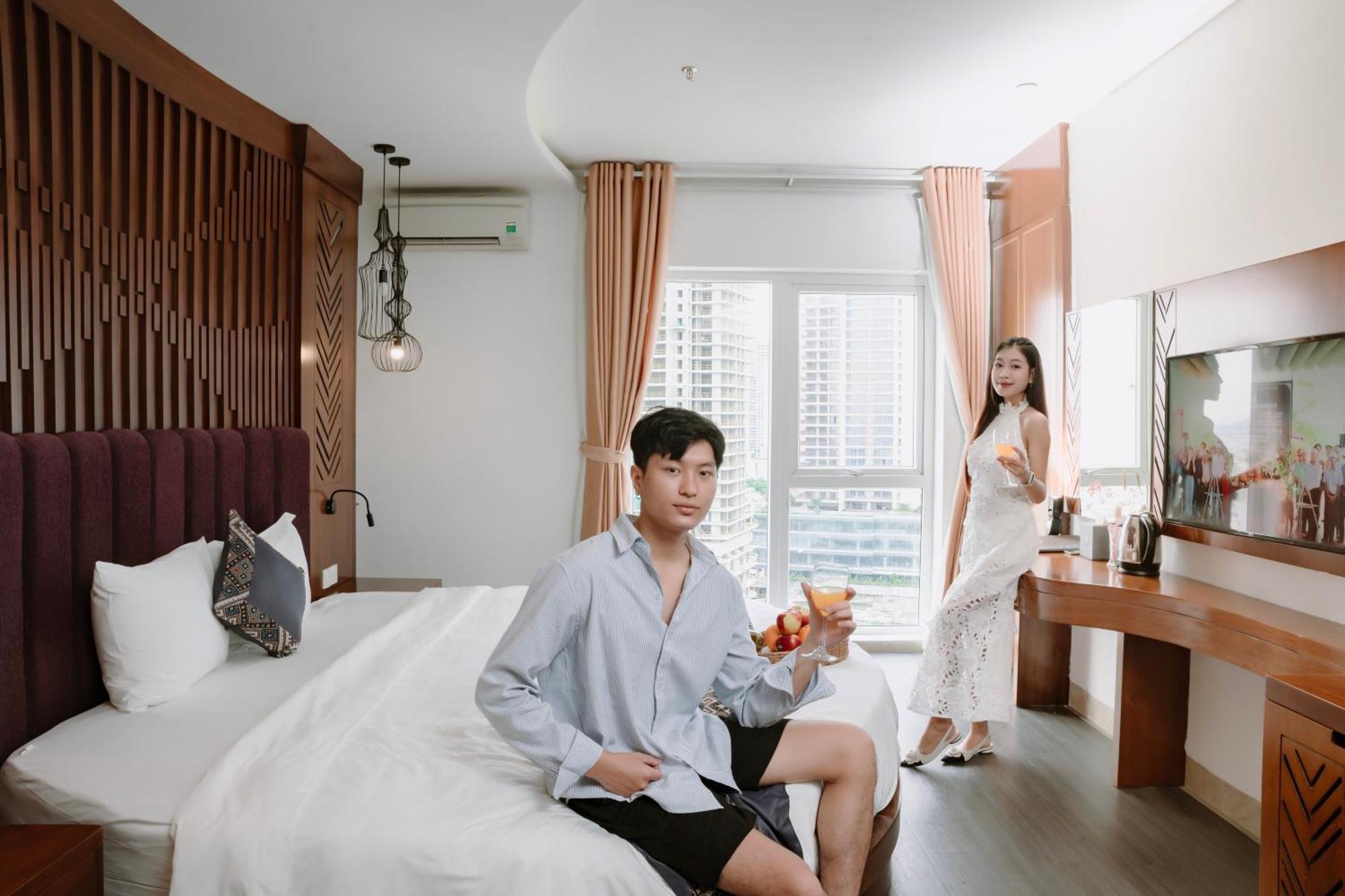 Tgt Beach Hotel Da Nang Exterior photo