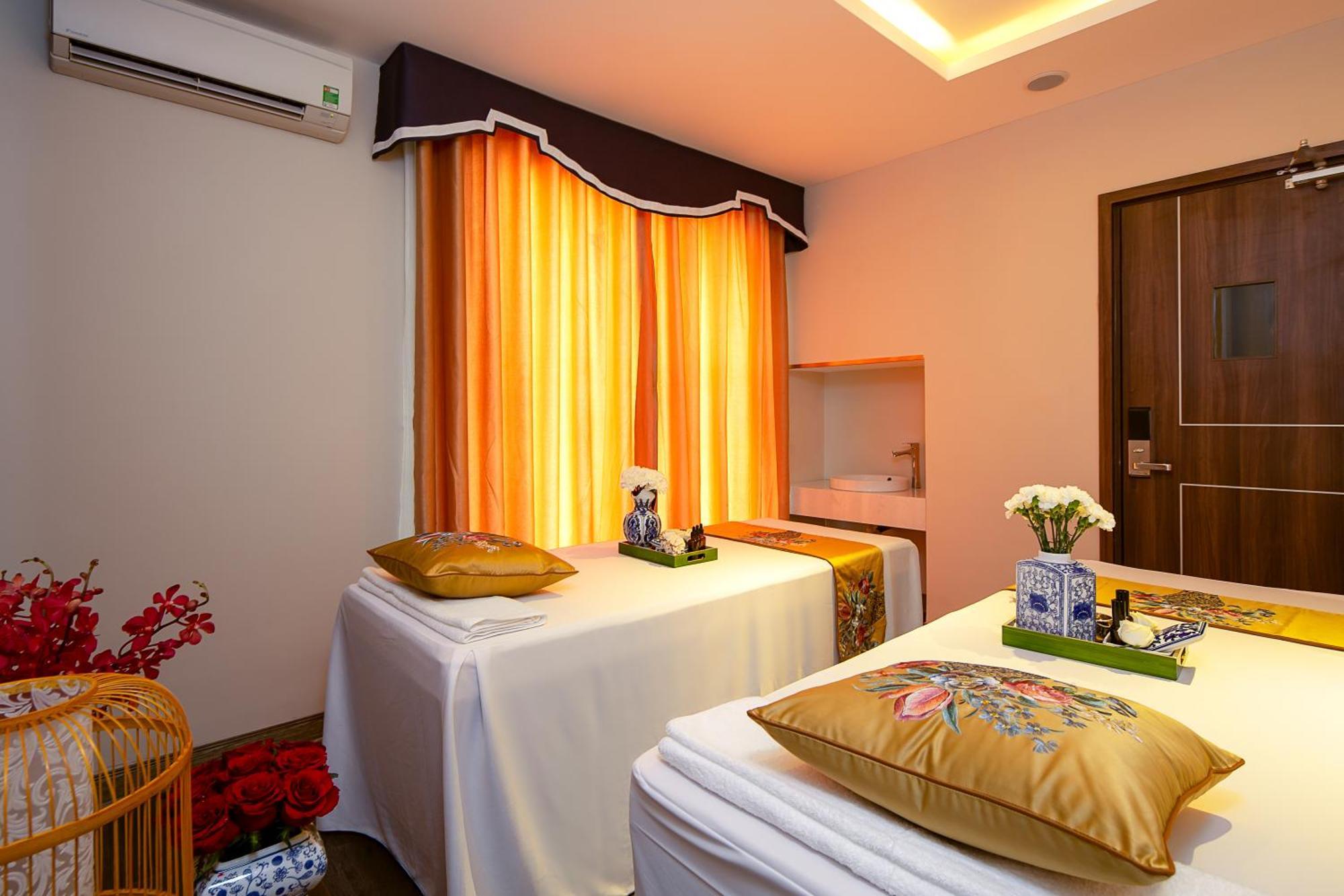 Tgt Beach Hotel Da Nang Exterior photo